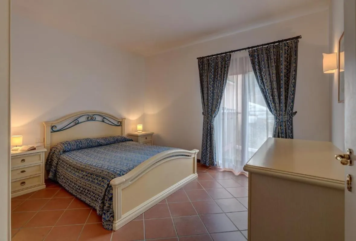 Charming Small Villa Bella Villetta No2081 Punta de su Torrione شقة